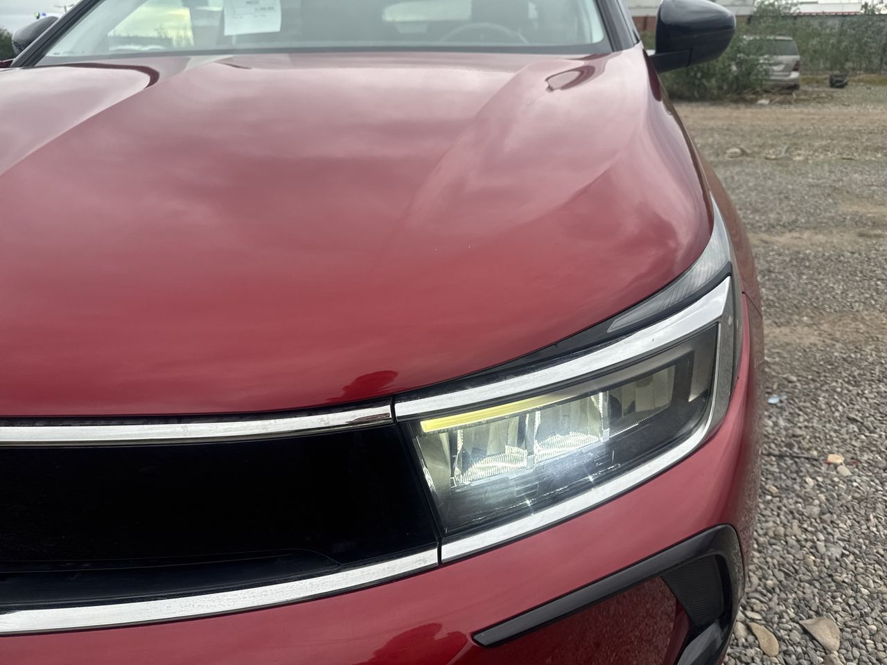 Opel Grandland — foto 9 de 18