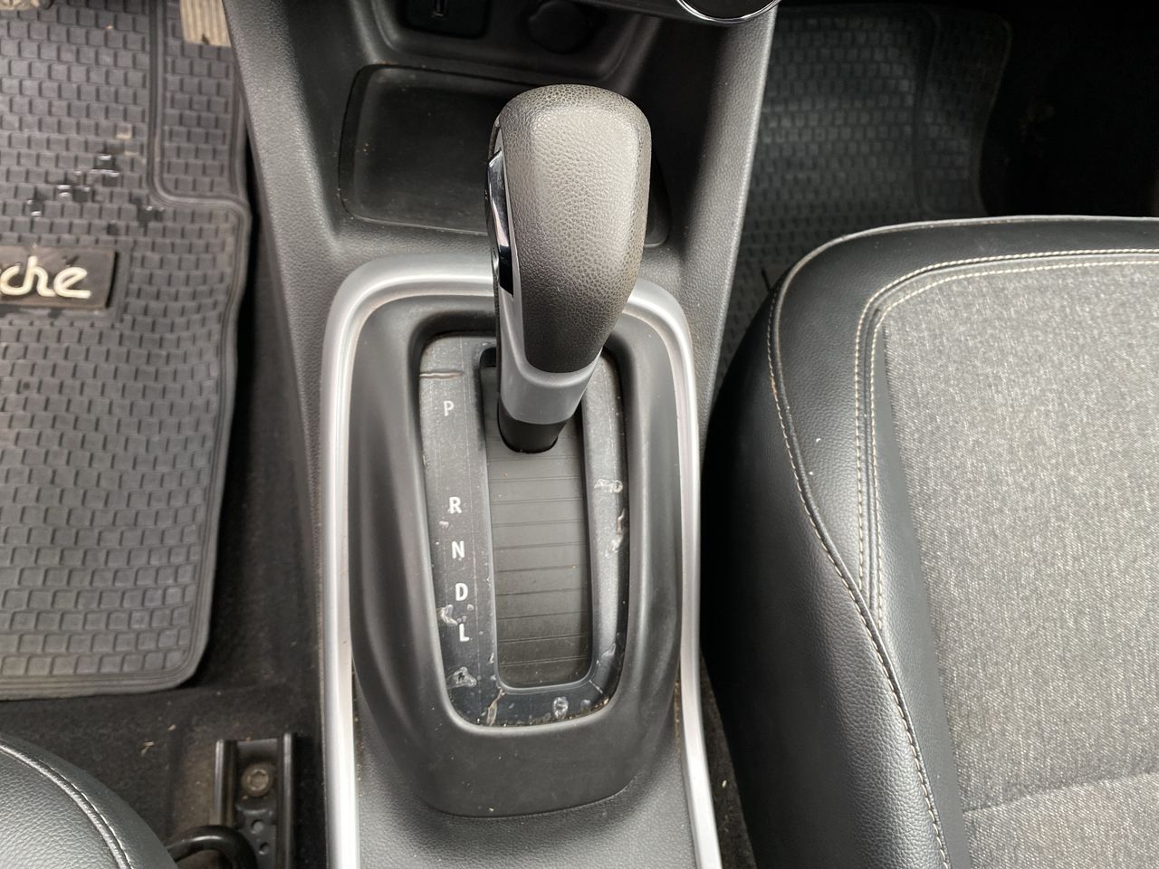 Chevrolet Tracker — foto 25 de 28
