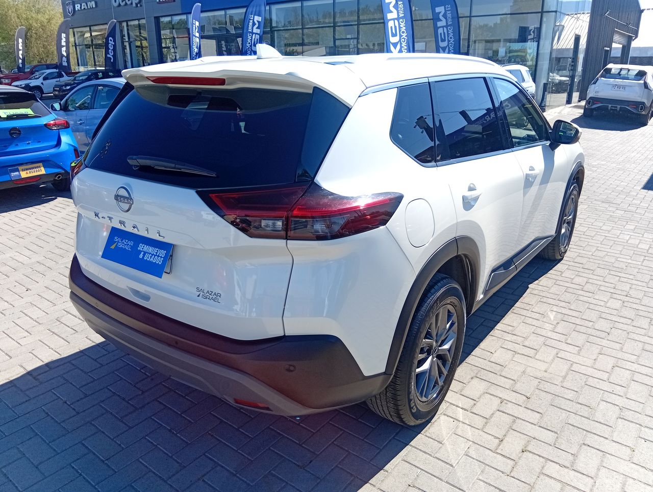 NISSAN - 7