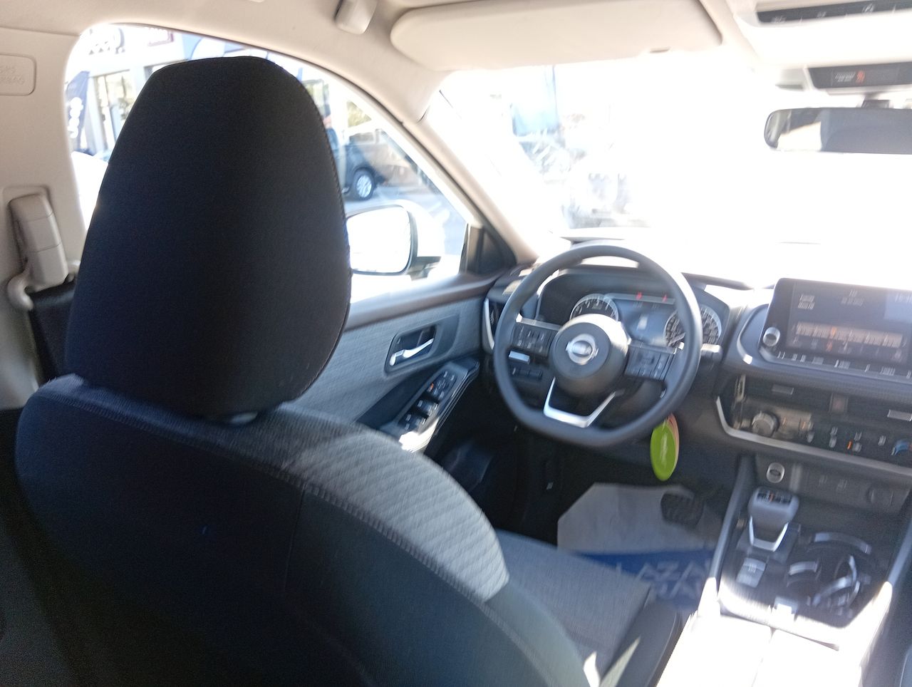 NISSAN - 9