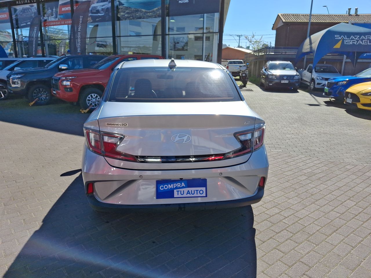 HYUNDAI - 6