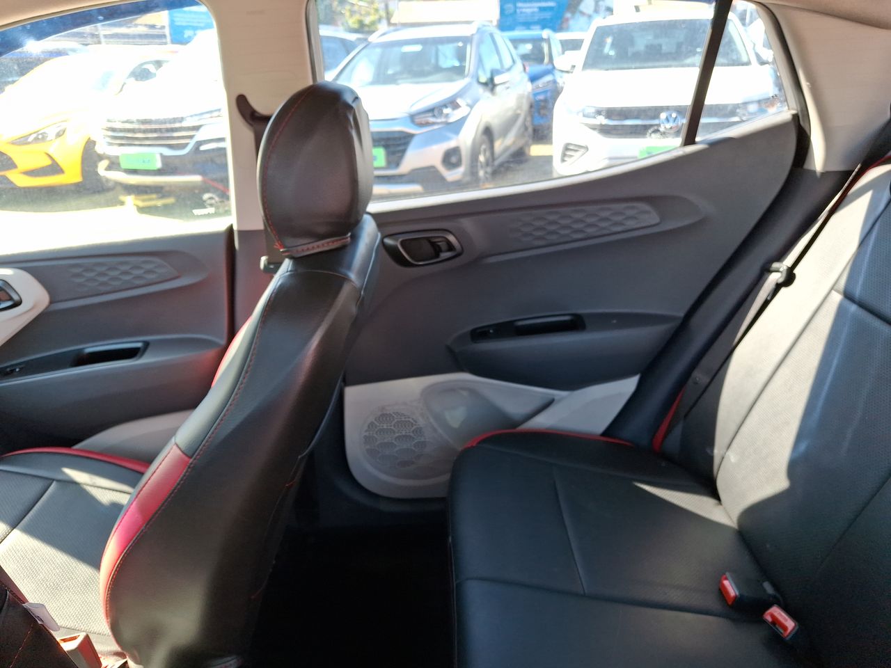 HYUNDAI - 11