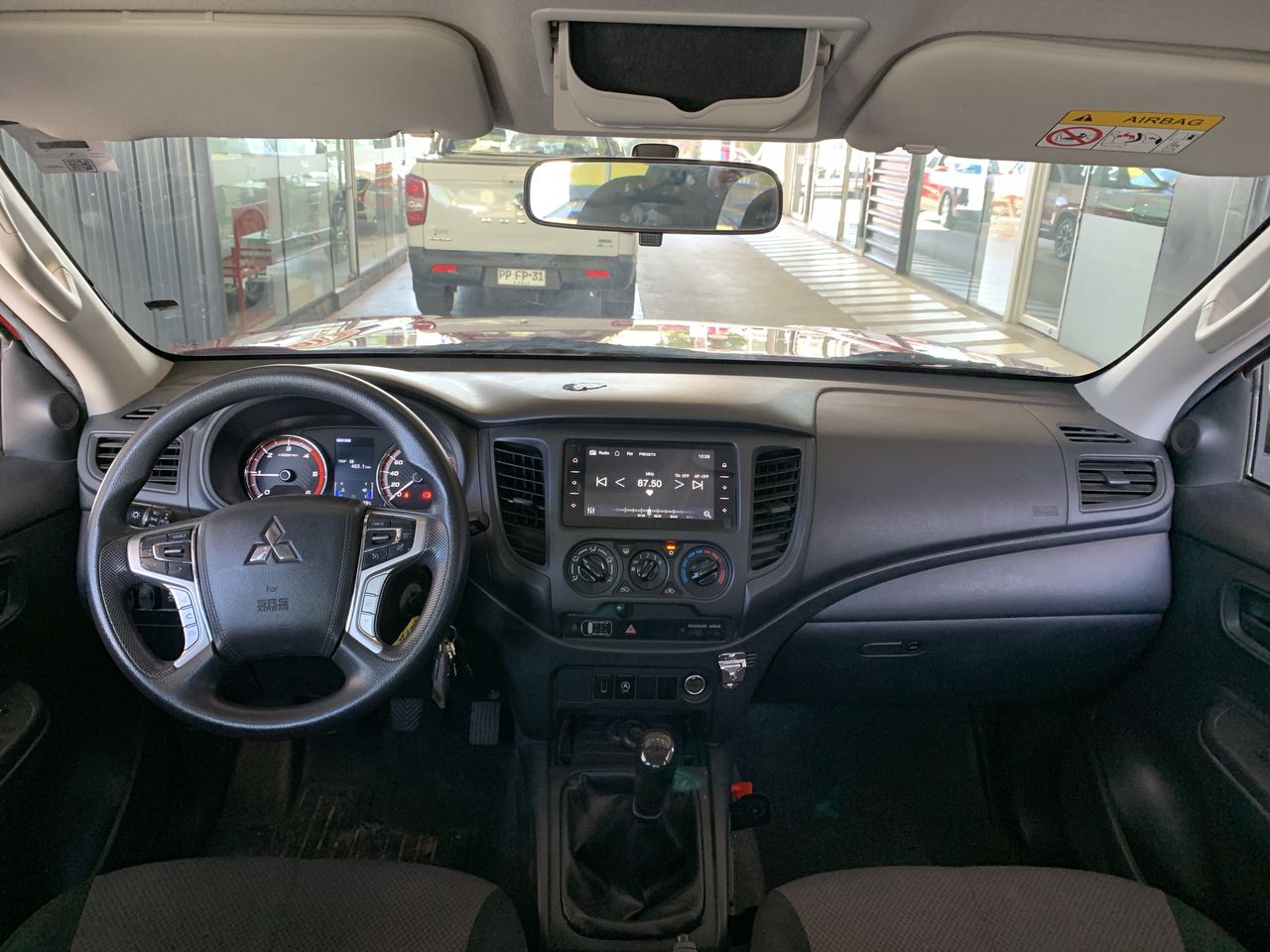 MITSUBISHI - 16