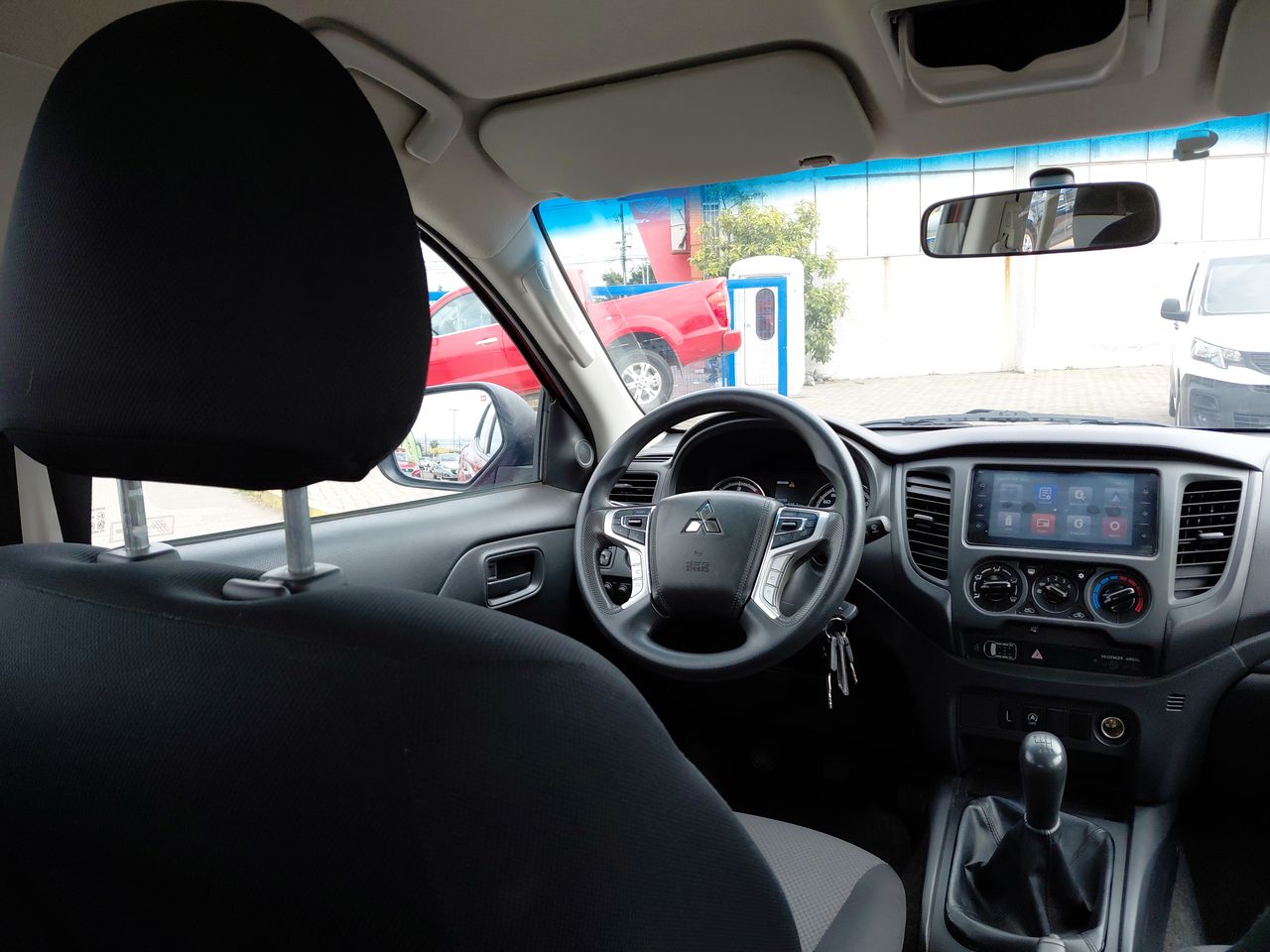 MITSUBISHI - 14