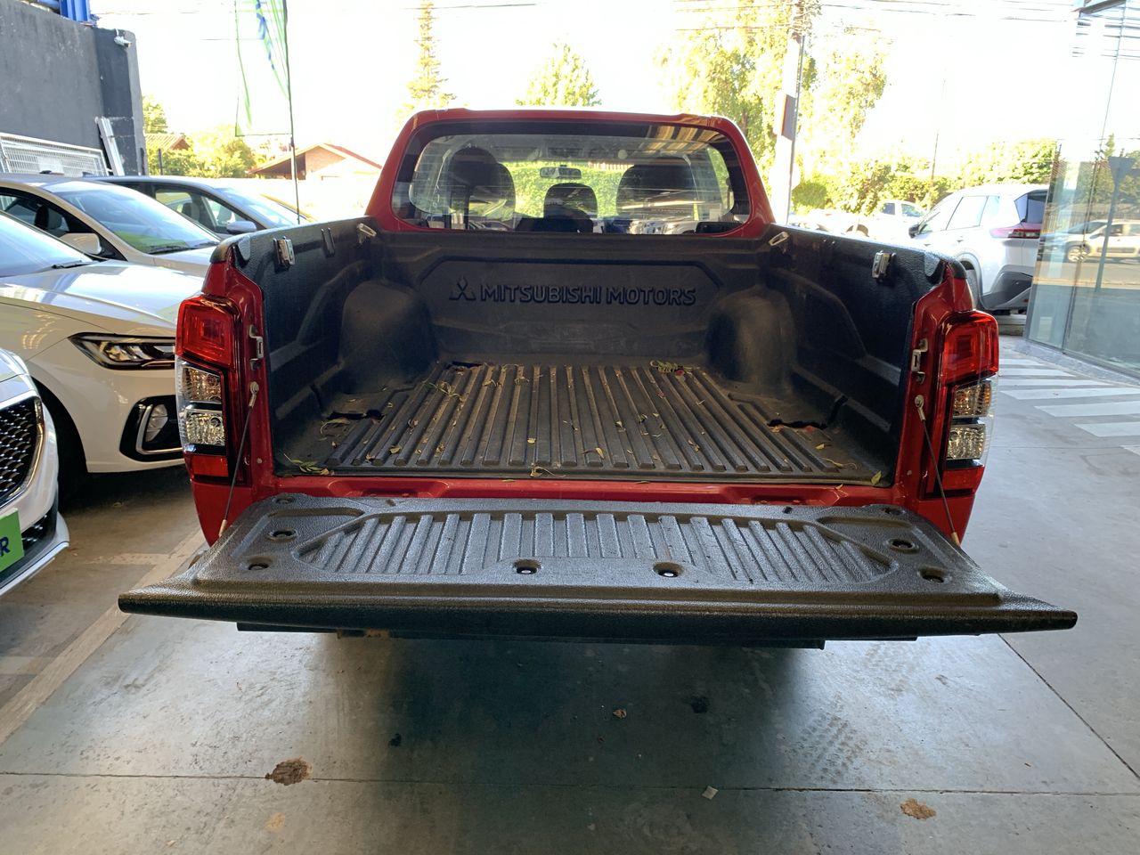 MITSUBISHI - 22