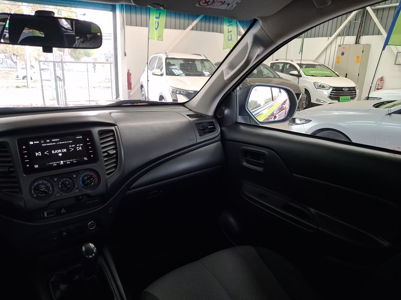 MITSUBISHI - 4