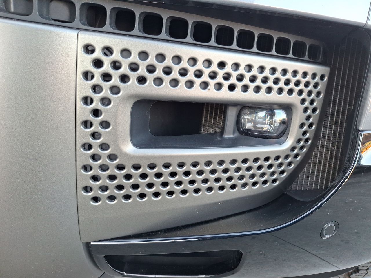 LAND ROVER - 20
