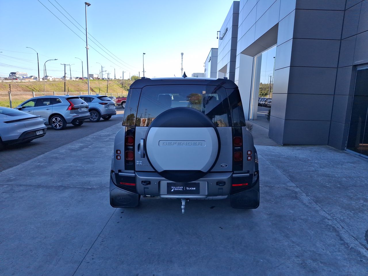 LAND ROVER - 6