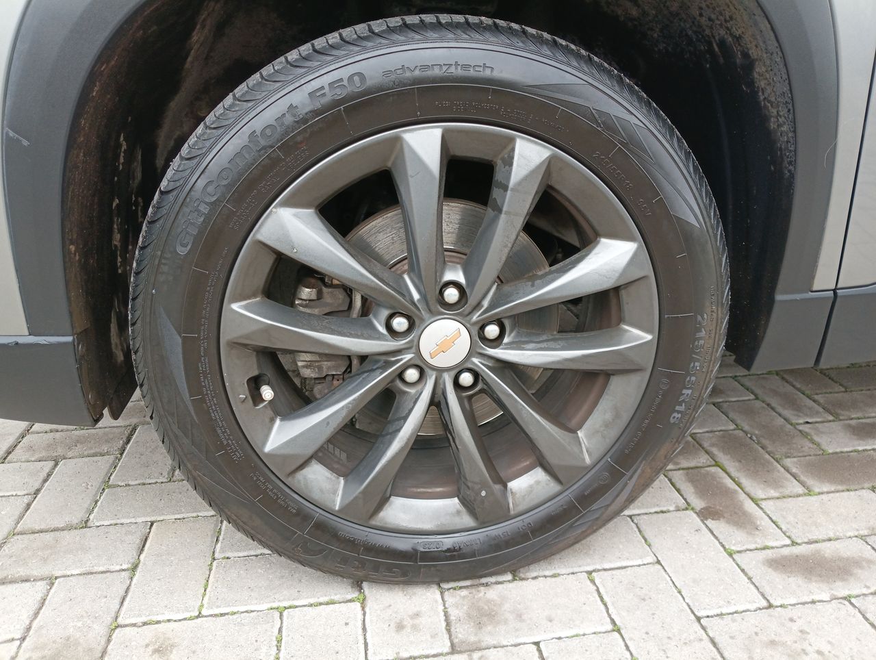 Chevrolet Captiva — foto 16 de 35