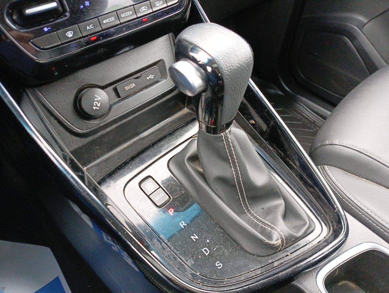 Chevrolet Captiva — foto 30 de 35