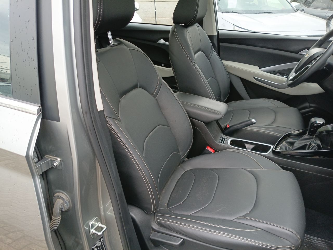 Chevrolet Captiva — foto 33 de 35