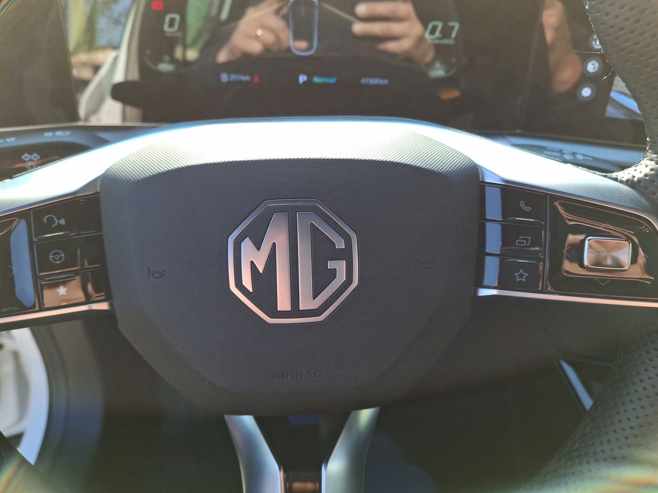 MG - 17