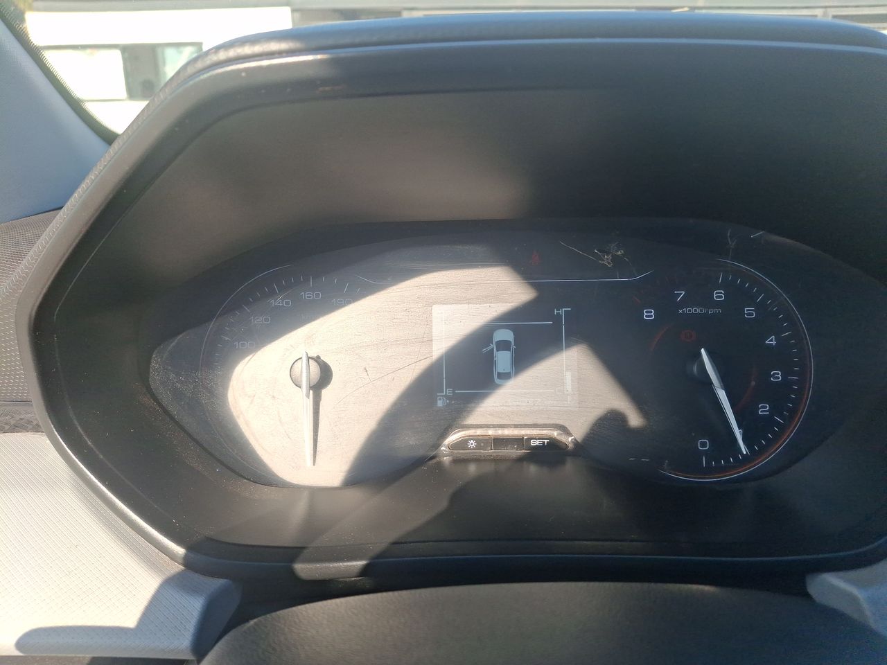 Changan Cx70 — foto 18 de 23