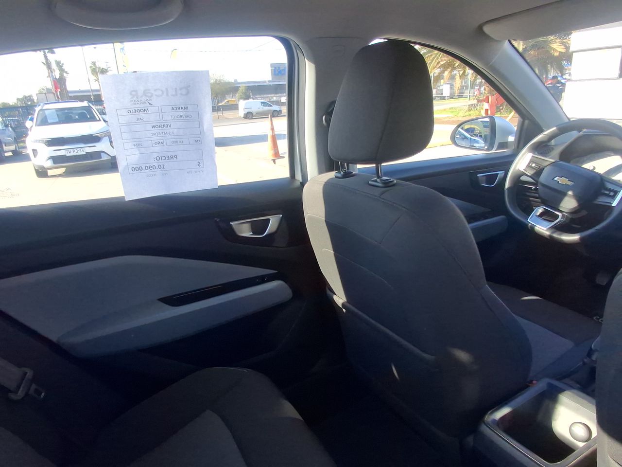 Changan Cx70 — foto 8 de 23