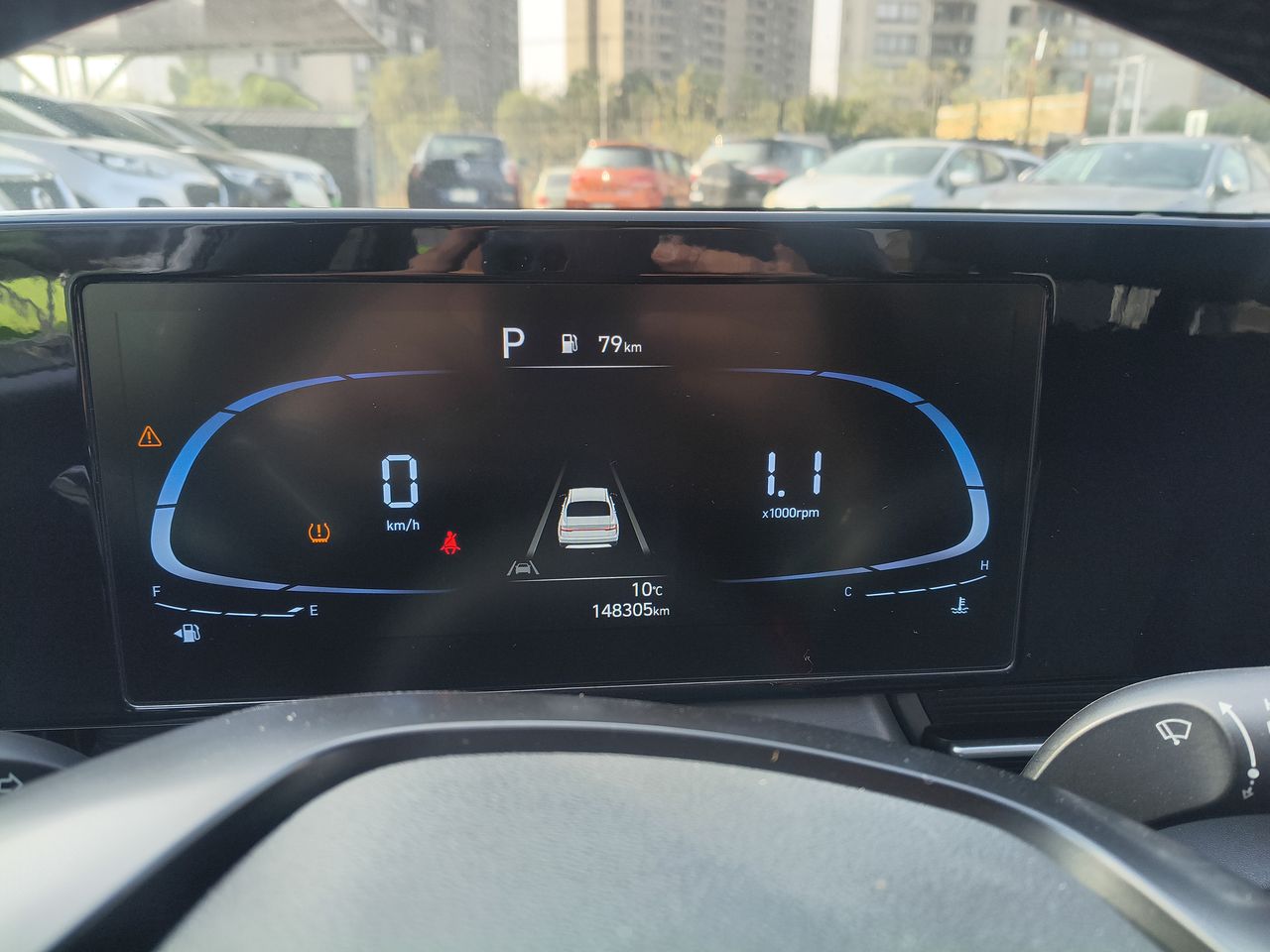 HYUNDAI - 16