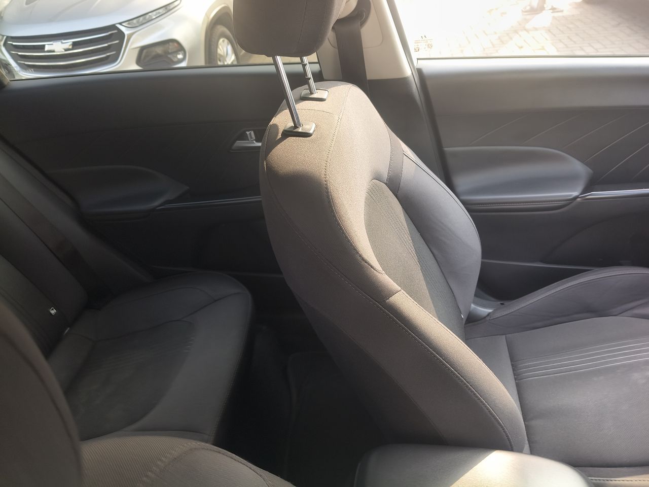 HYUNDAI - 7
