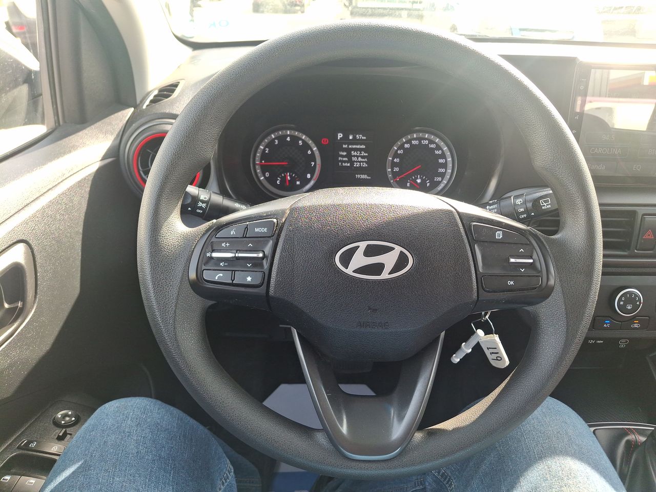 HYUNDAI - 22