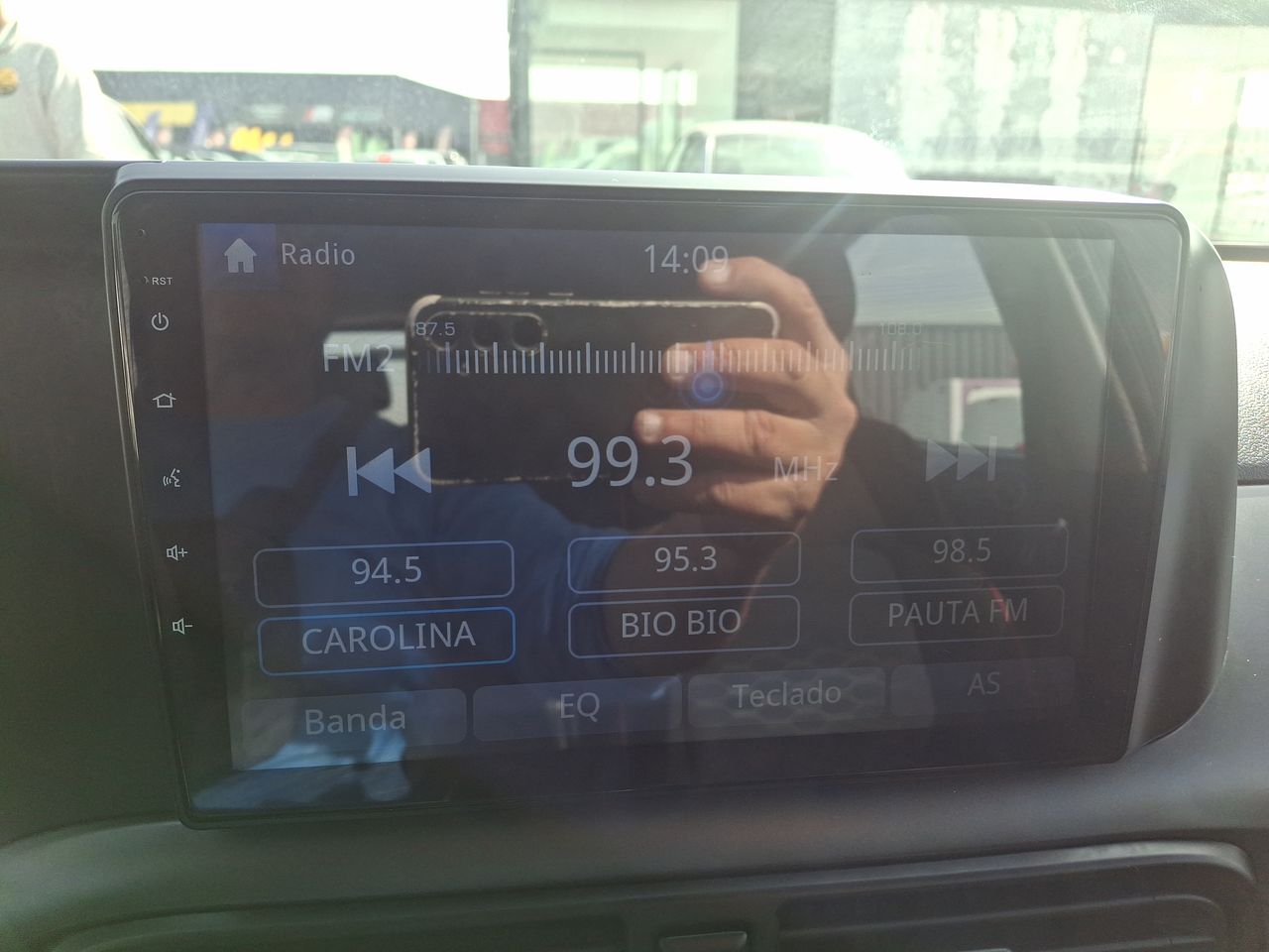 HYUNDAI - 25