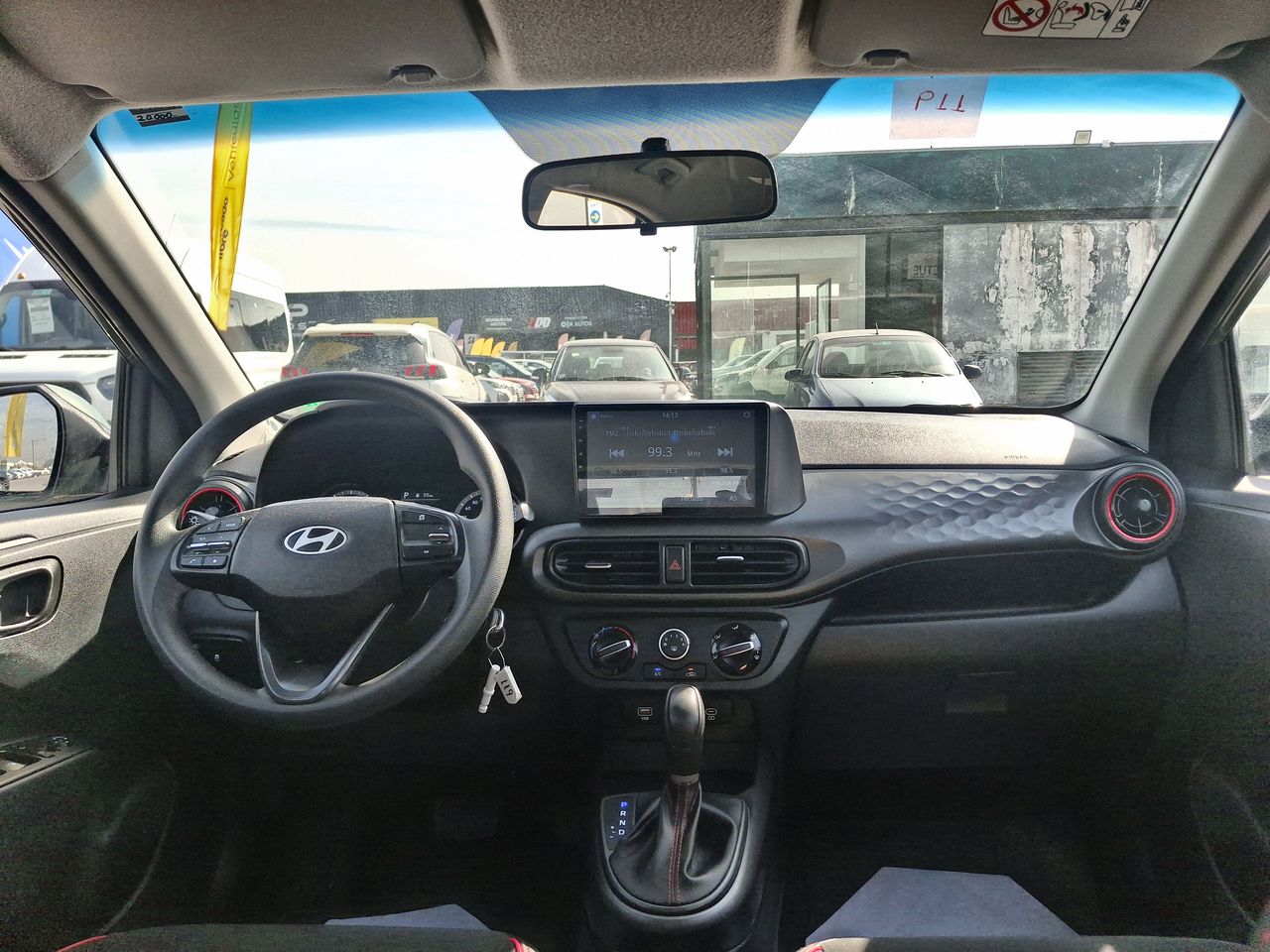 HYUNDAI - 9