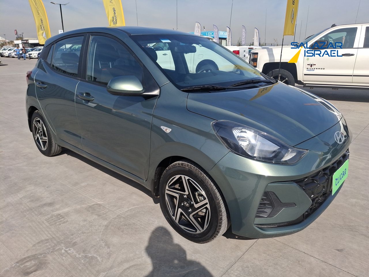 HYUNDAI