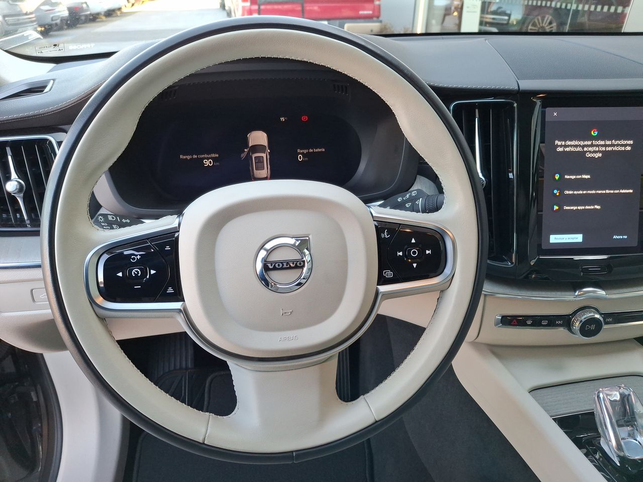 VOLVO - 25