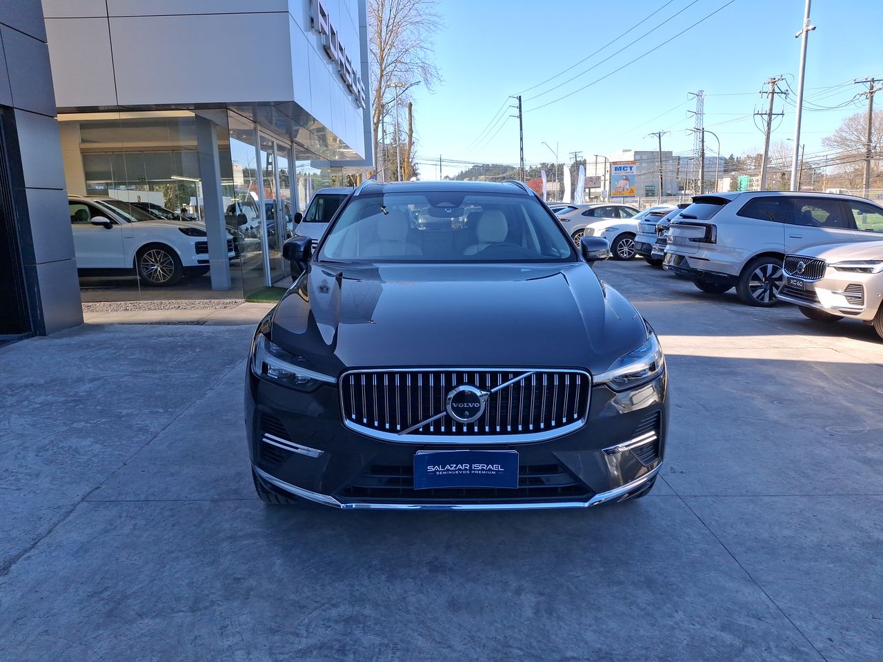VOLVO - 2