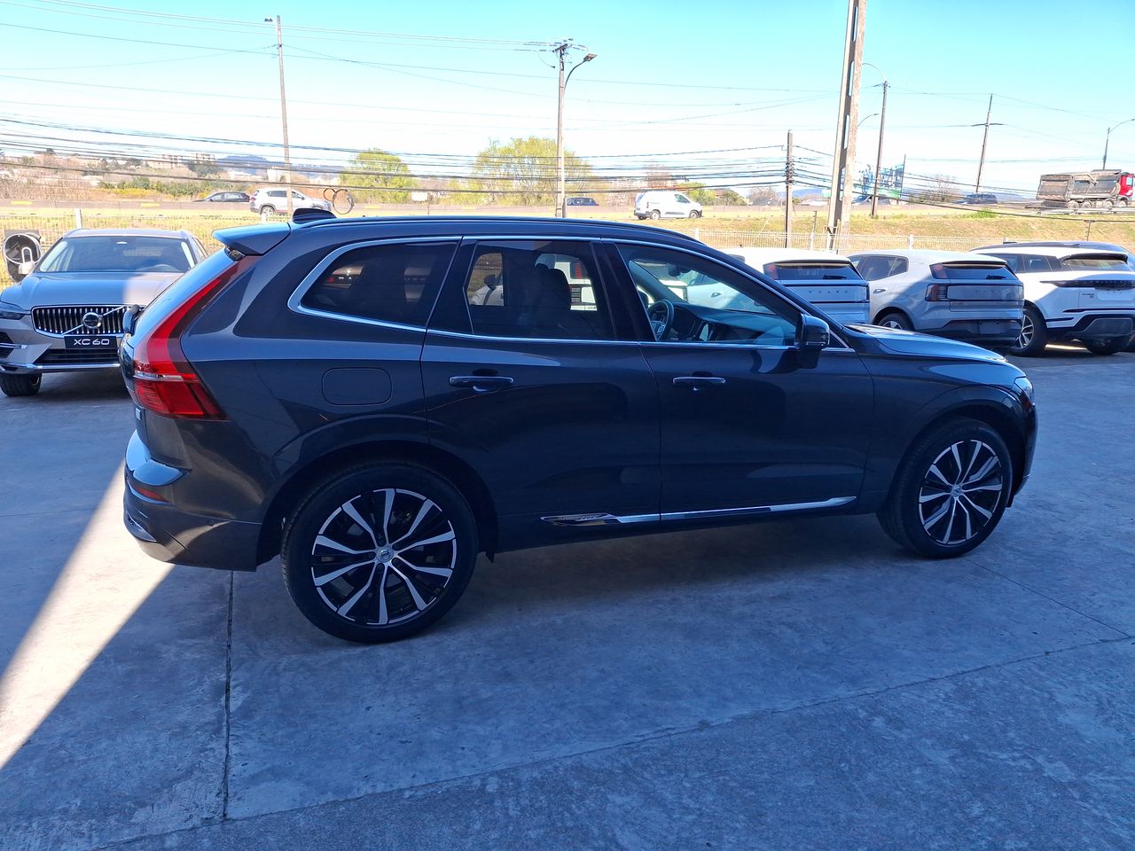 VOLVO - 8