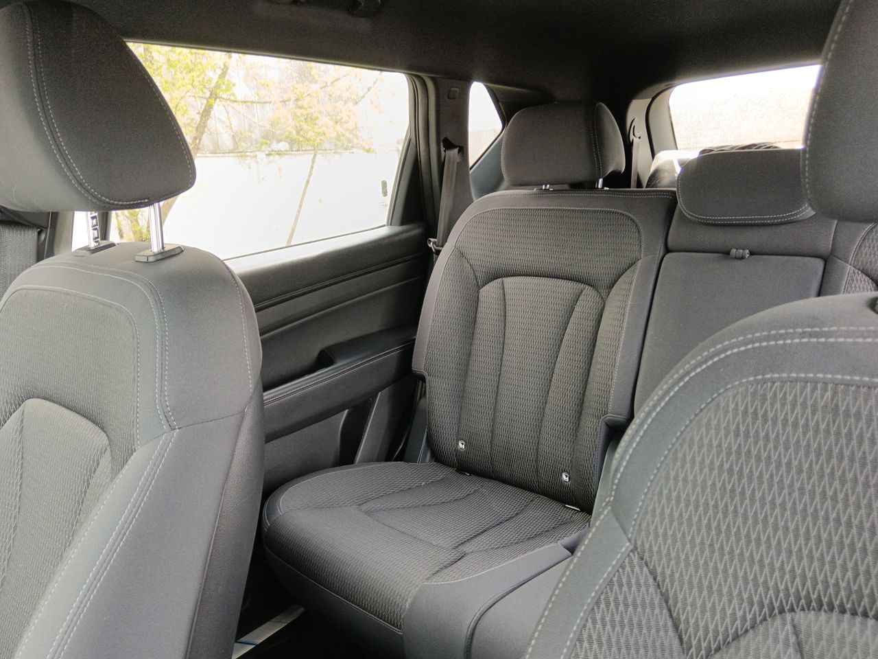 SSANGYONG - 12