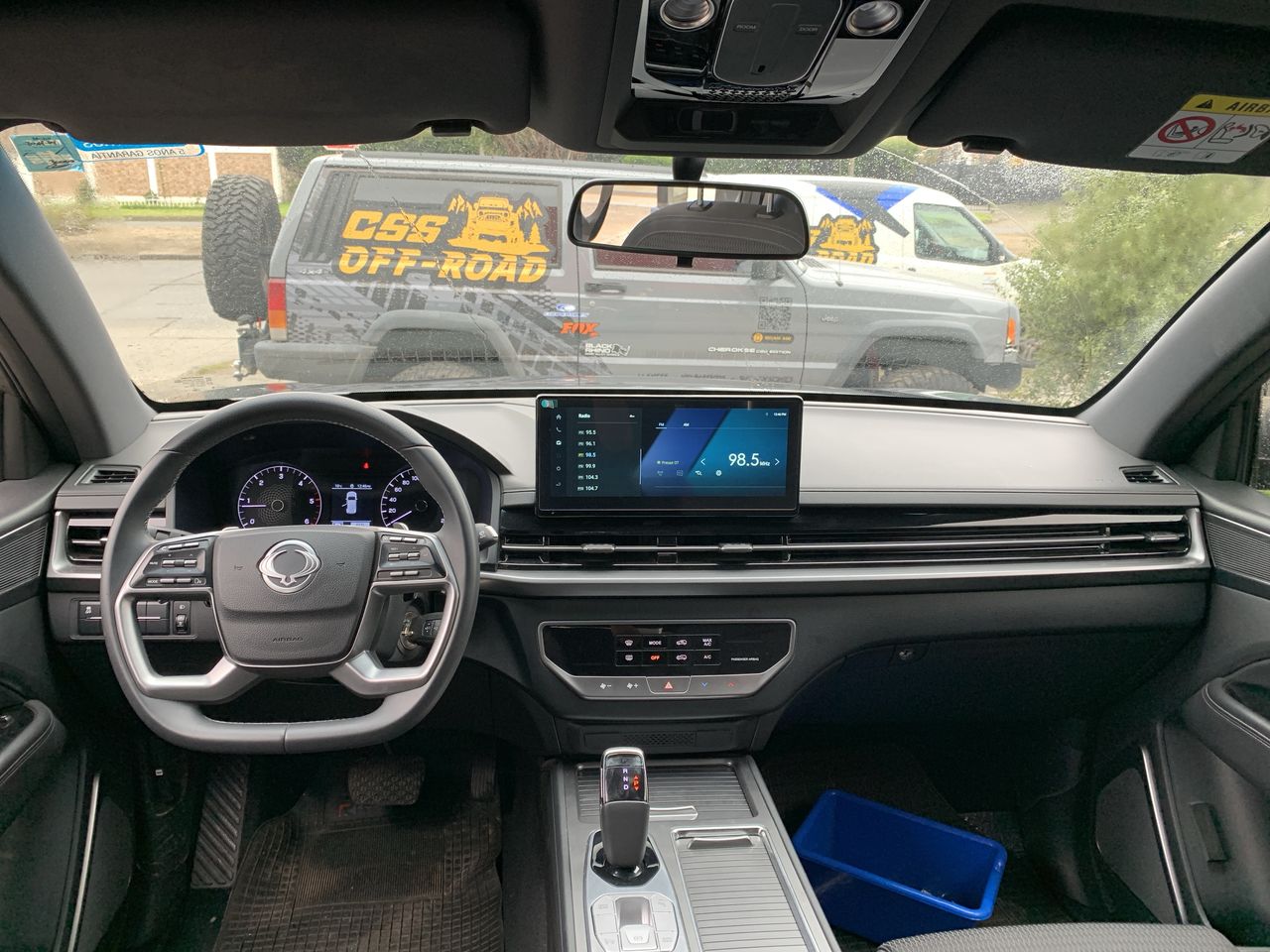 SSANGYONG - 31