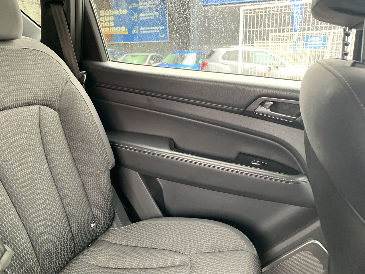 SSANGYONG - 14