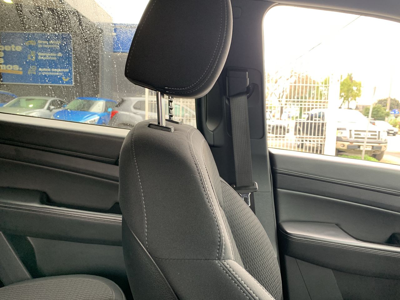 SSANGYONG - 15