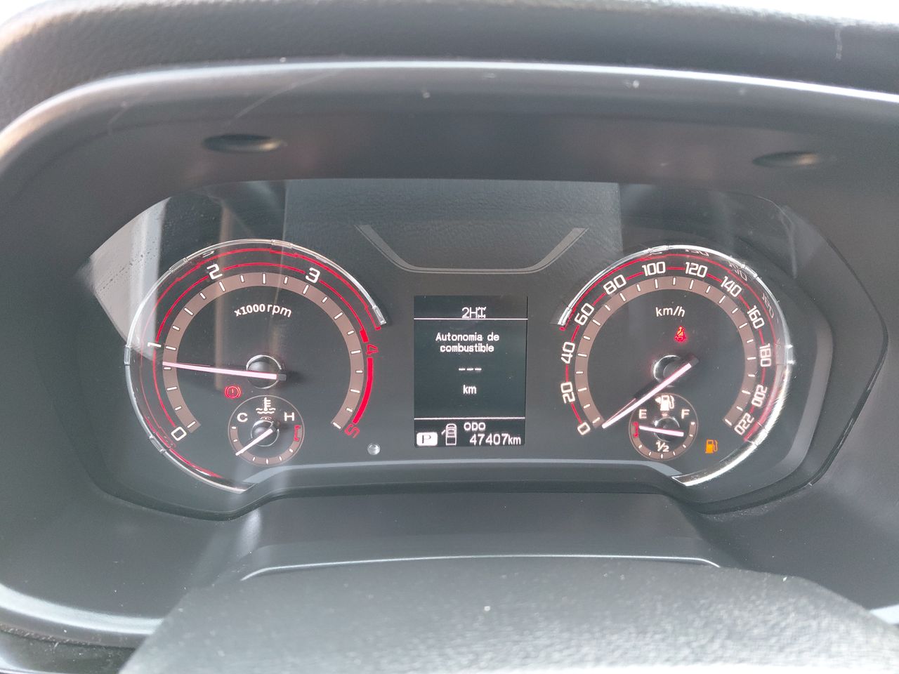 Maxus T60 — foto 27 de 35