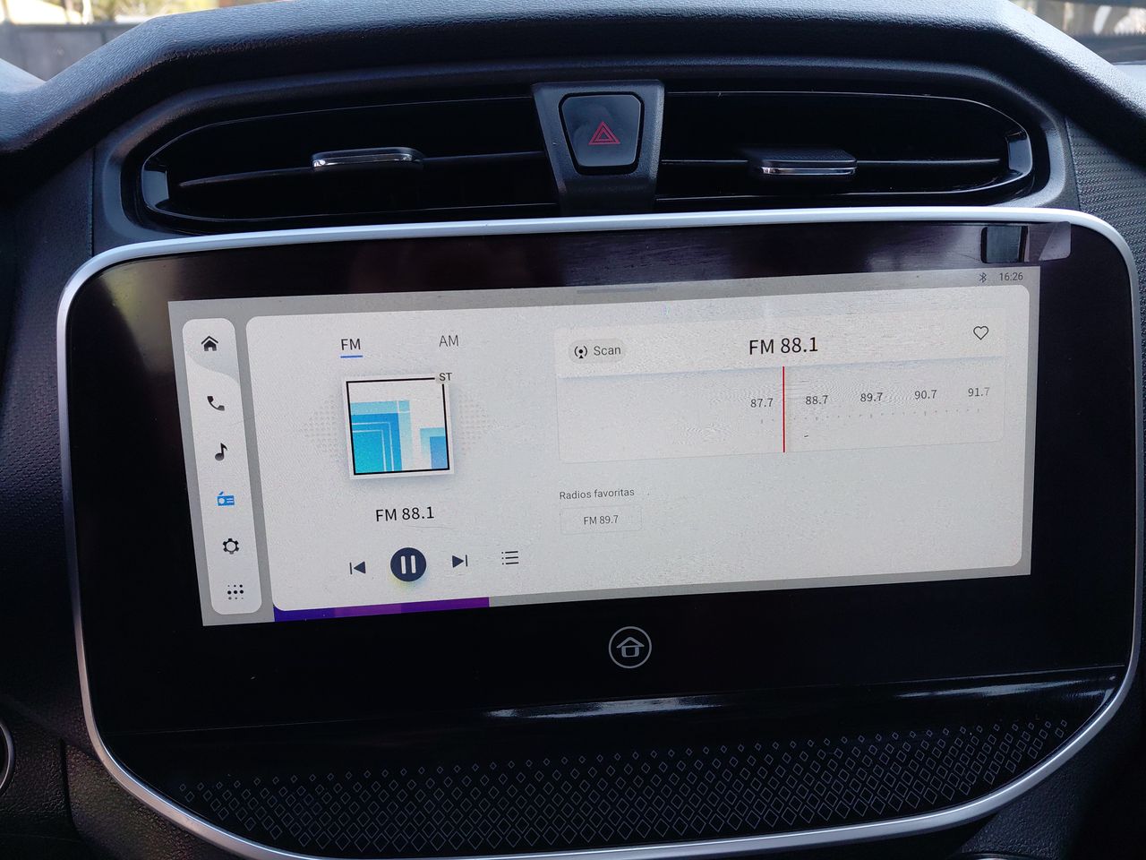 Maxus T60 — foto 28 de 35