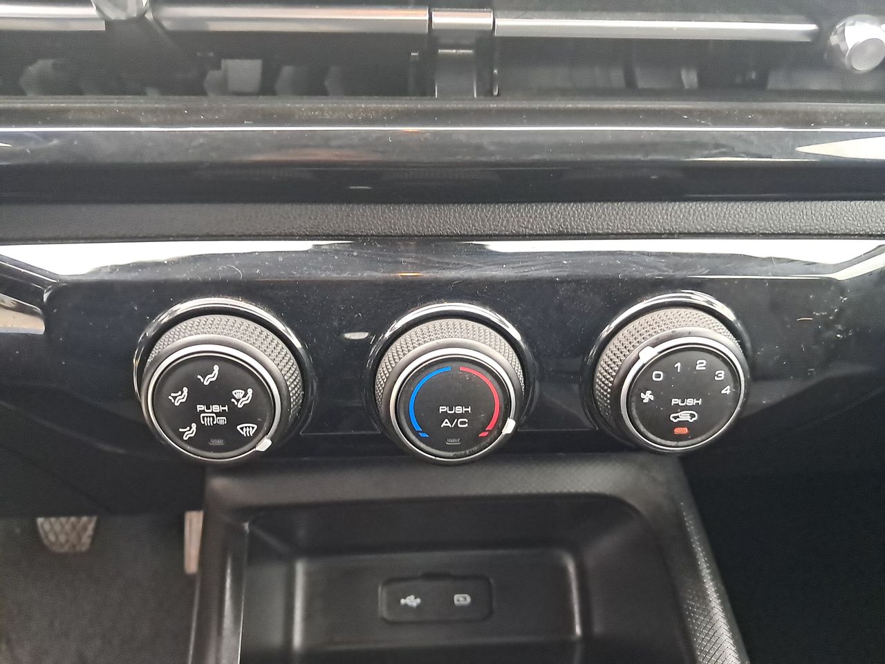 CHEVROLET - 21