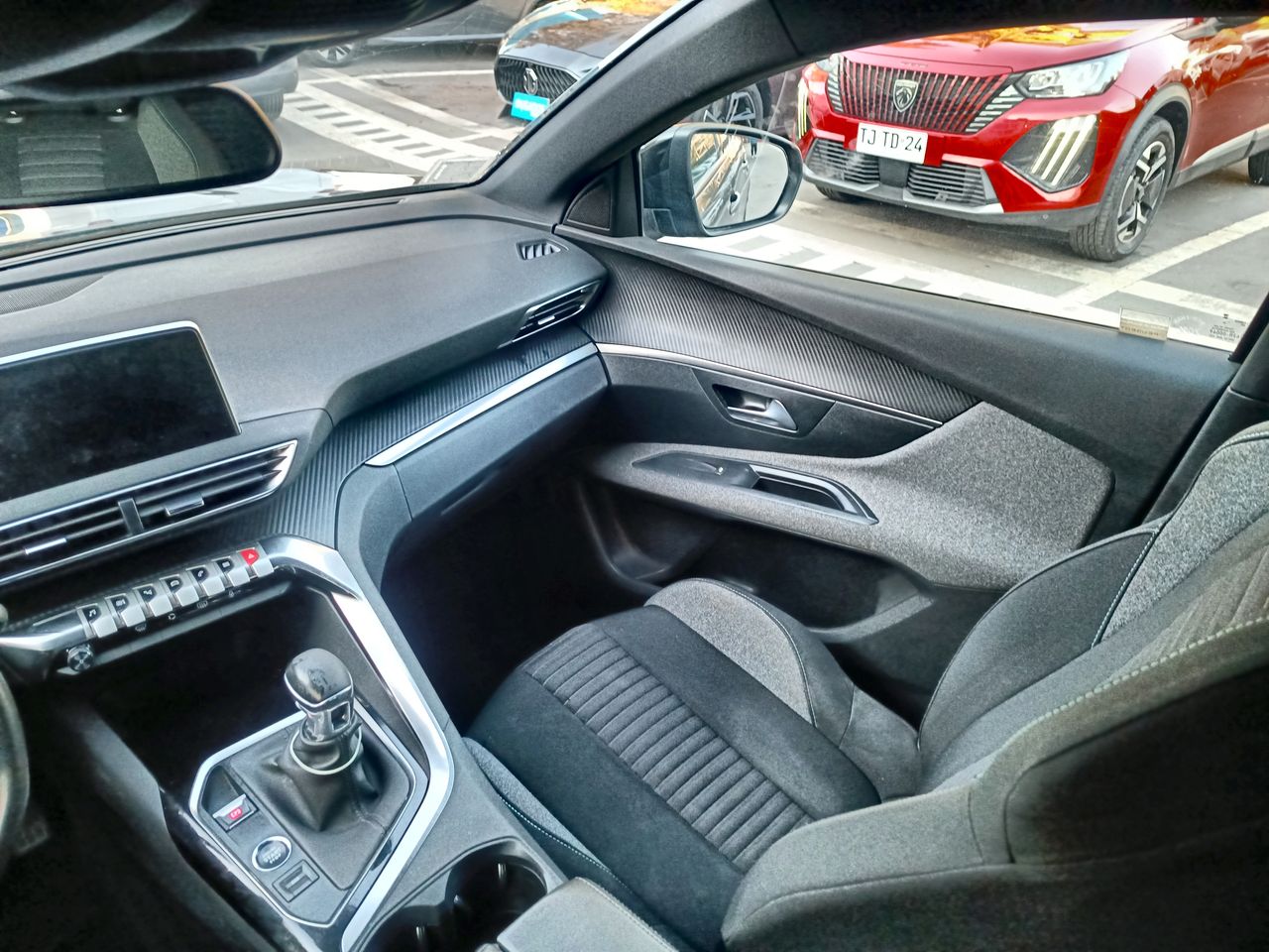 PEUGEOT - 10