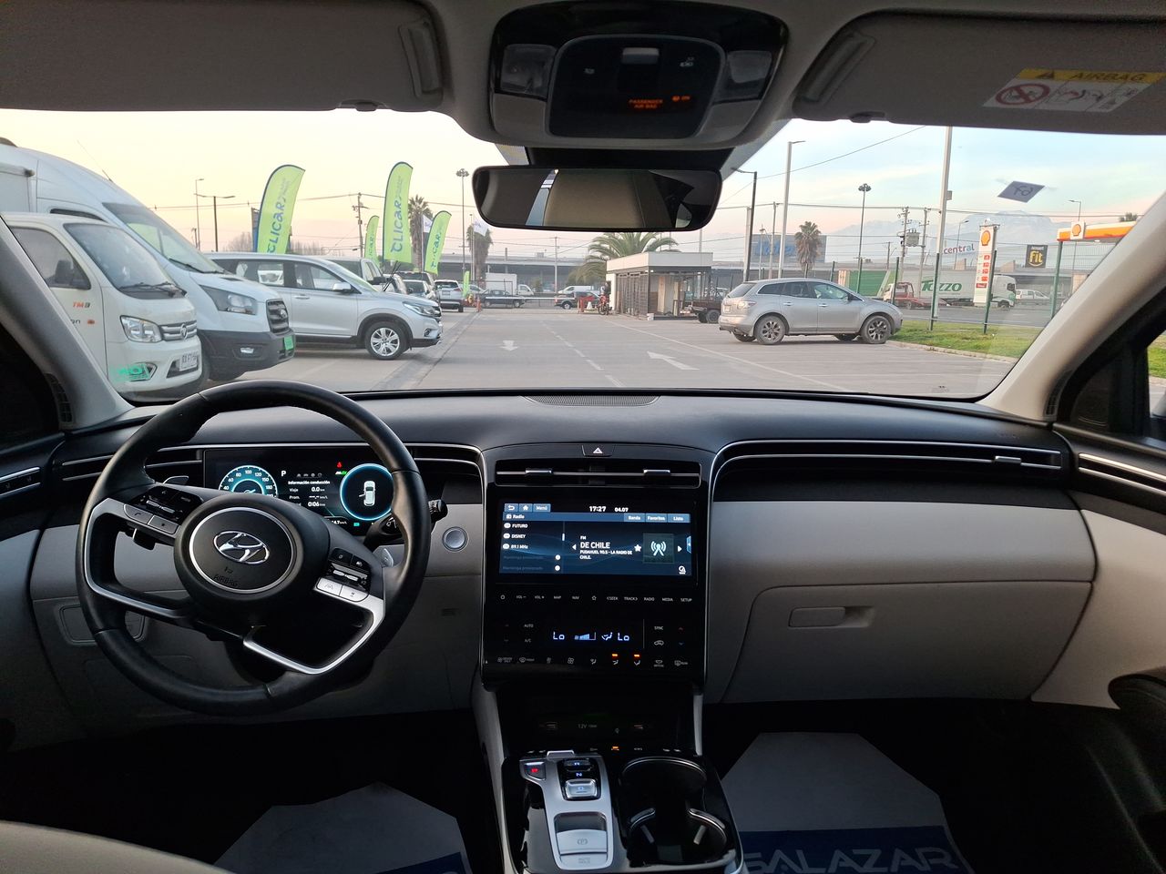 HYUNDAI - 30