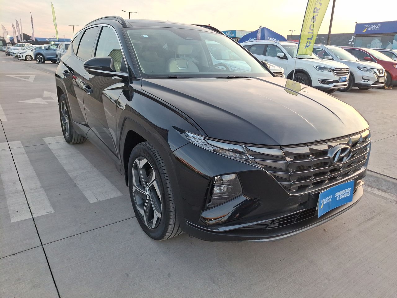 HYUNDAI - 1
