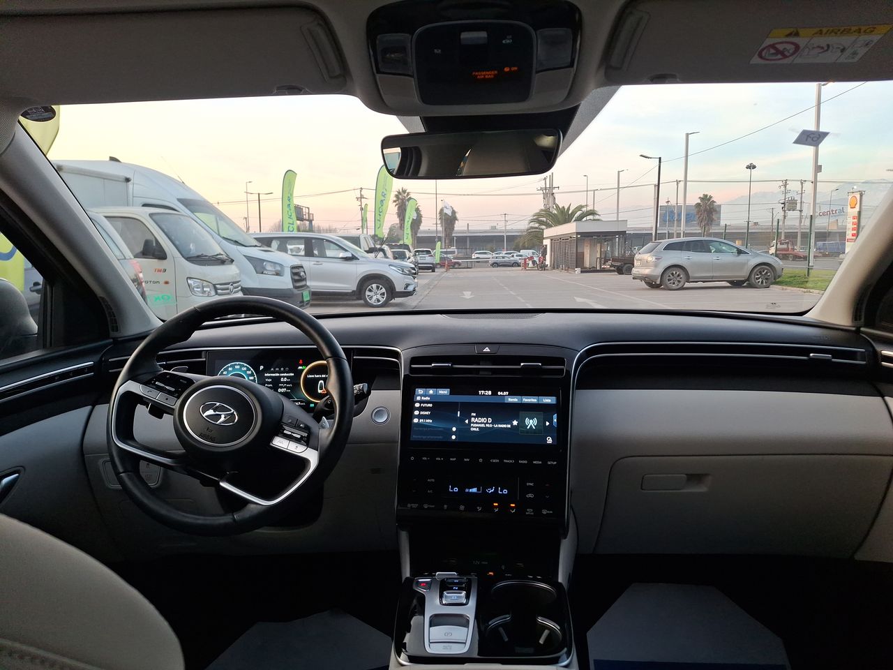 HYUNDAI - 9