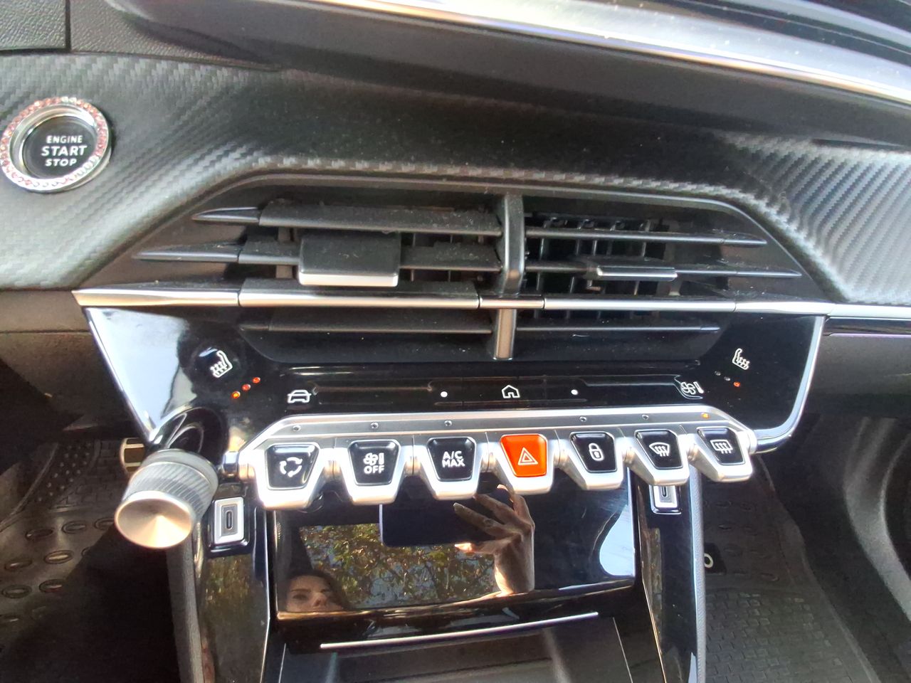 PEUGEOT - 28
