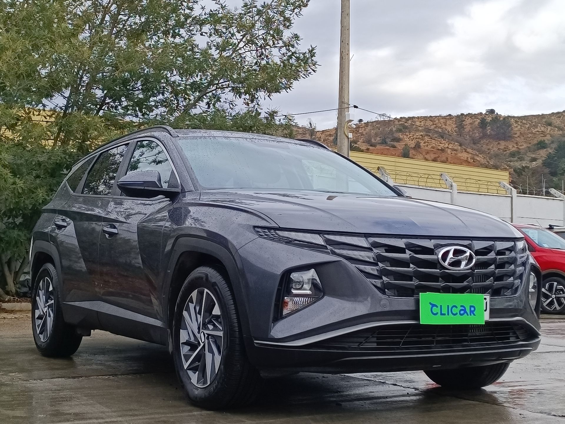 HYUNDAI