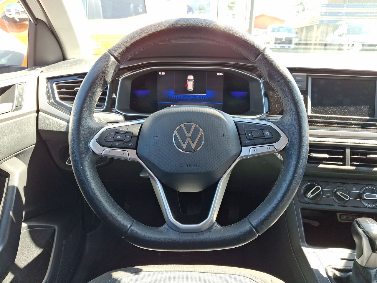 VOLKSWAGEN - 15