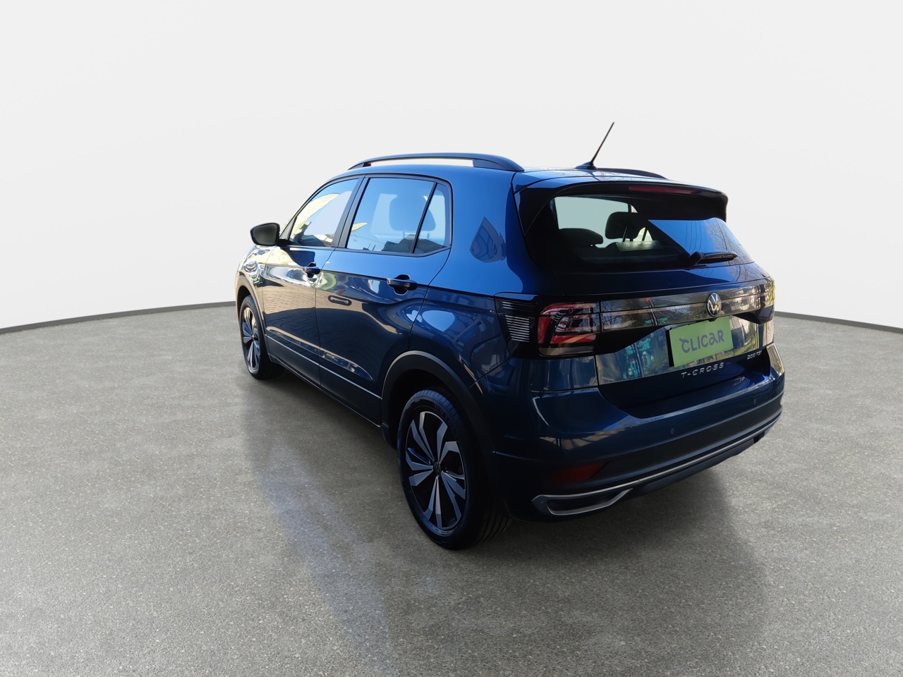VOLKSWAGEN - 5