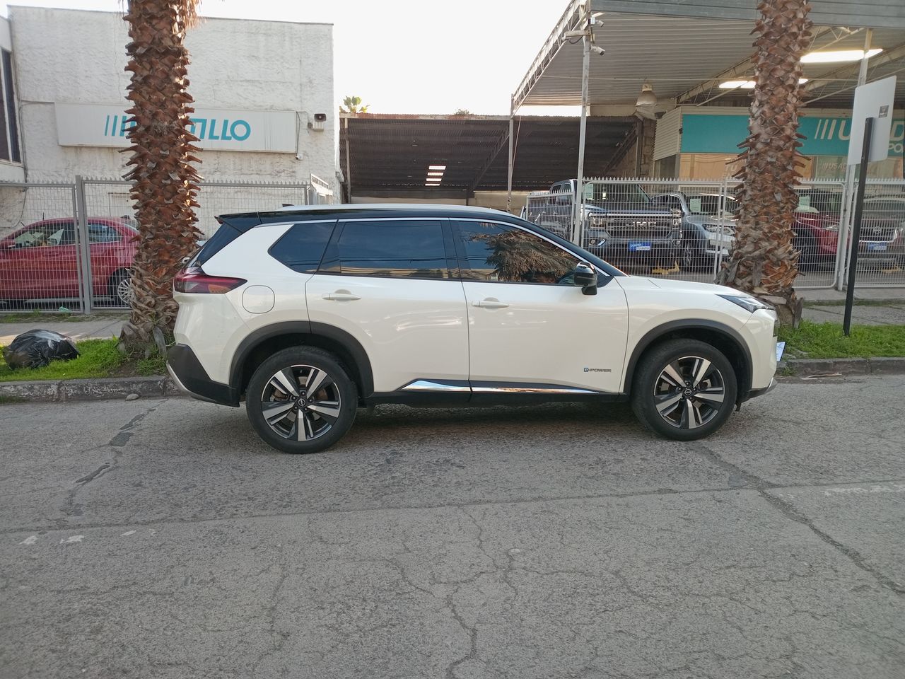 NISSAN - 8