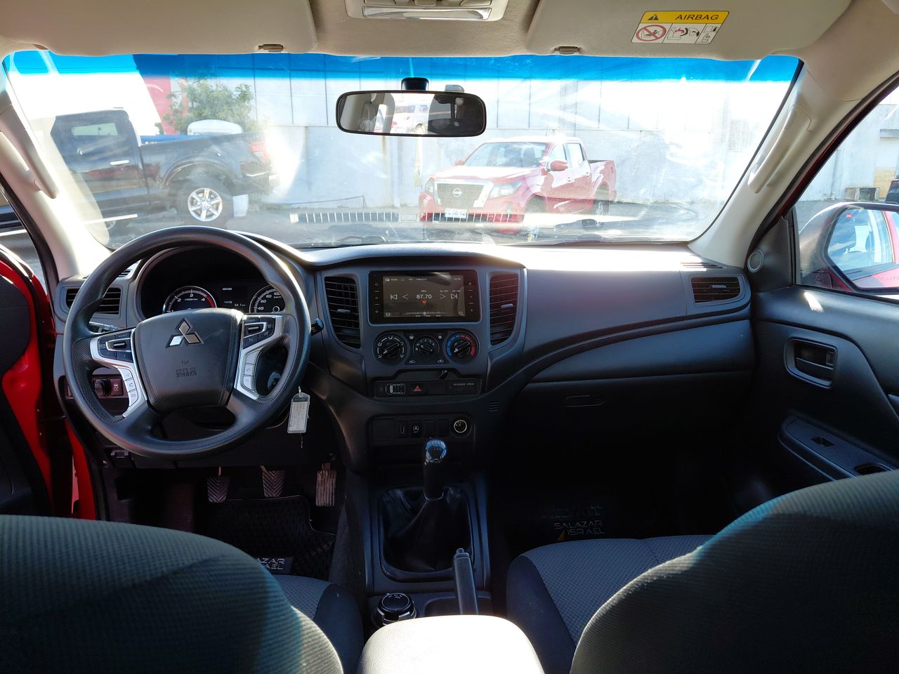 MITSUBISHI - 9