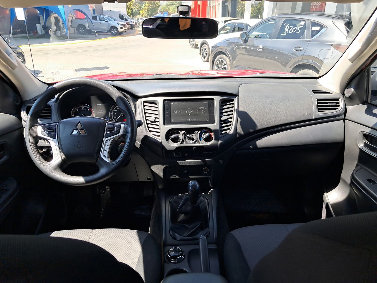 MITSUBISHI - 9