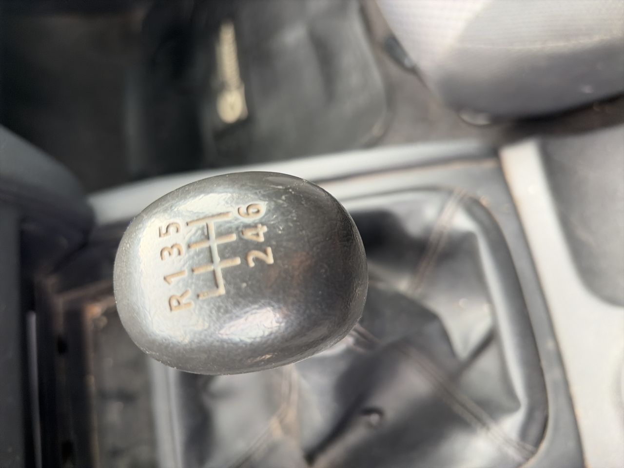 MITSUBISHI - 16