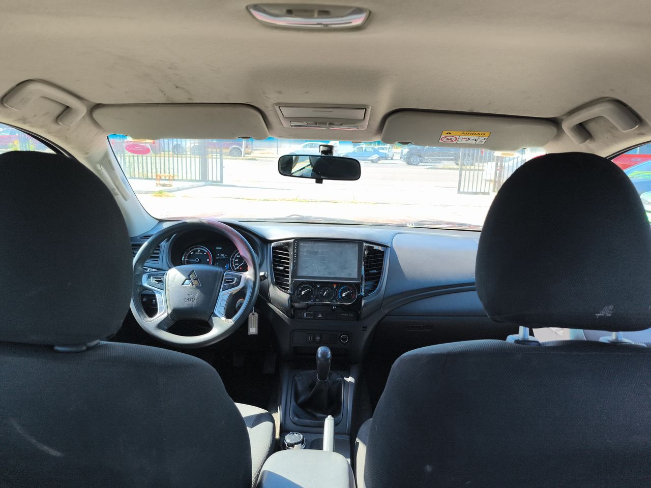 MITSUBISHI - 9