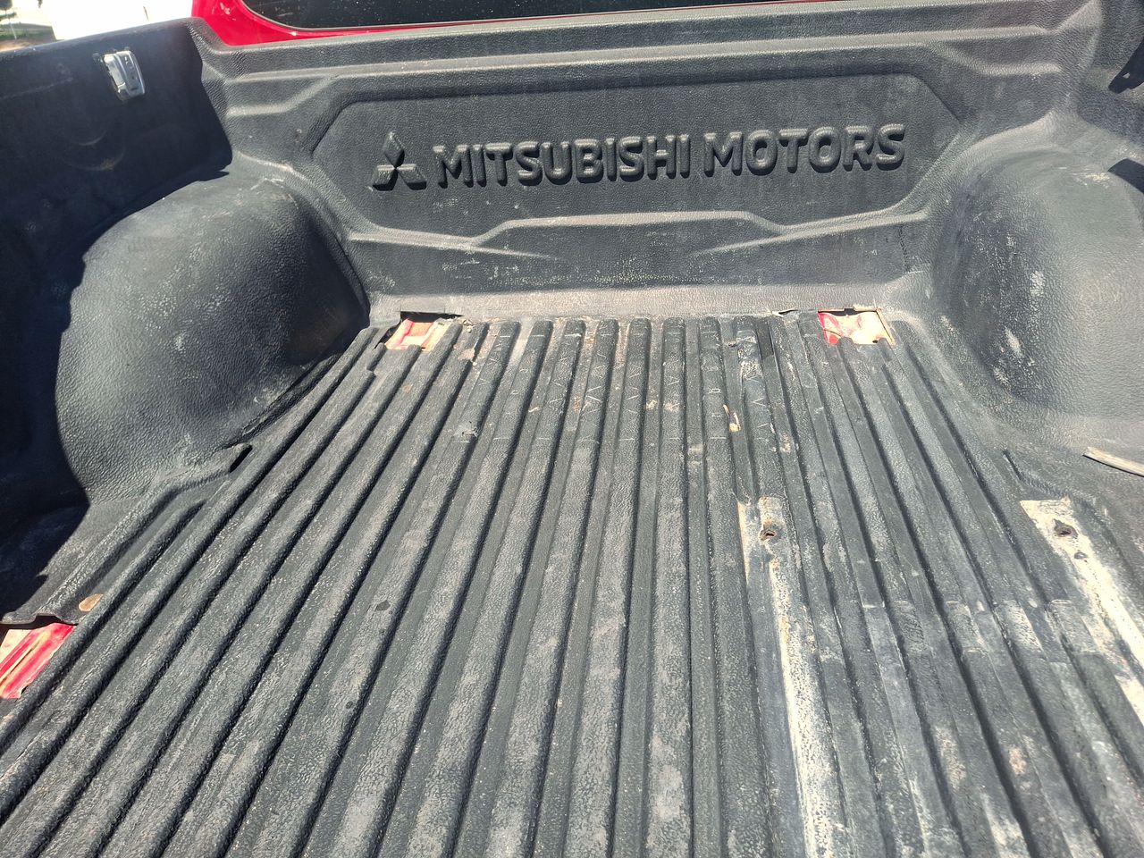 MITSUBISHI - 21