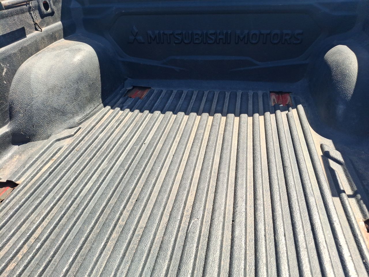 MITSUBISHI - 21