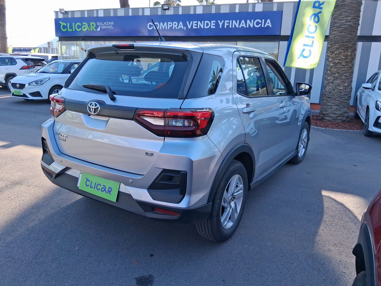 TOYOTA - 5